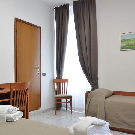 Hotel Trentina Мілан Екстер'єр фото